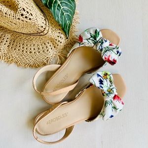 Aerosoles: Floral bow-tie sandals